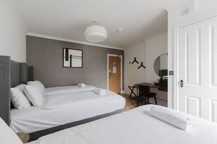 Room 43 of 135