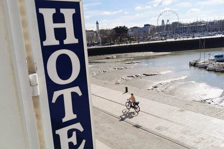 Hotel 50 of 51