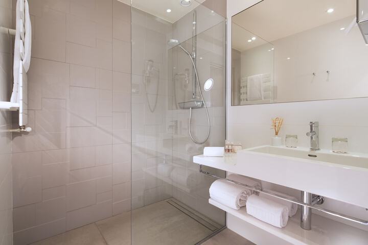 Bath Photo