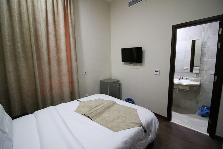 Room 18 of 59
