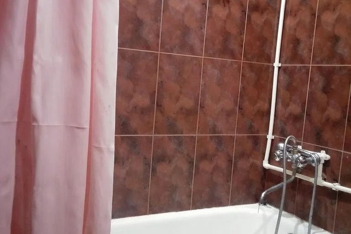 Room 8 of 22