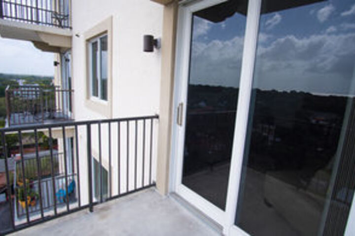 Terrace/Patio 7 of 129