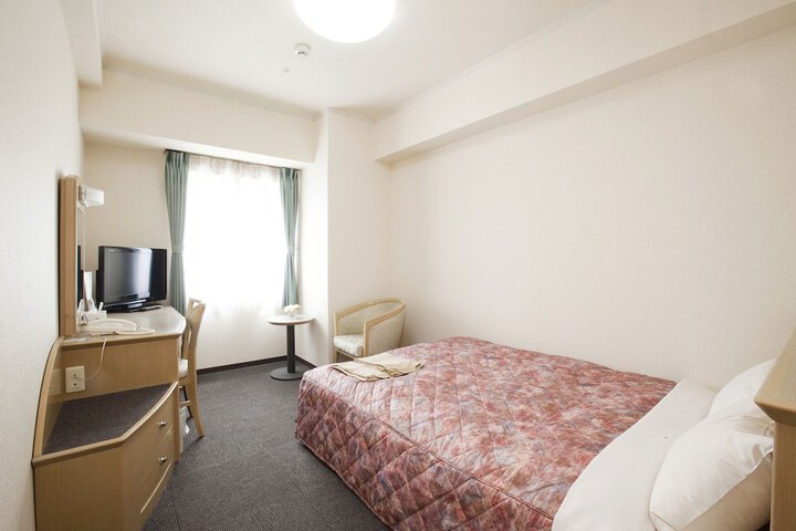 Room 6 of 43