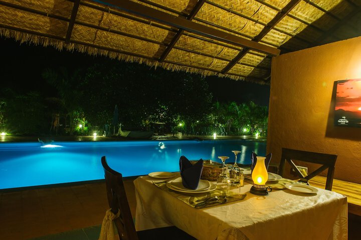 Dining 44 of 73