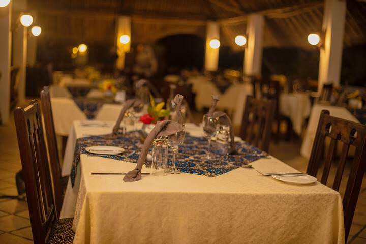 Dining Photos