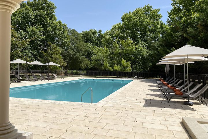 Pool Hotel