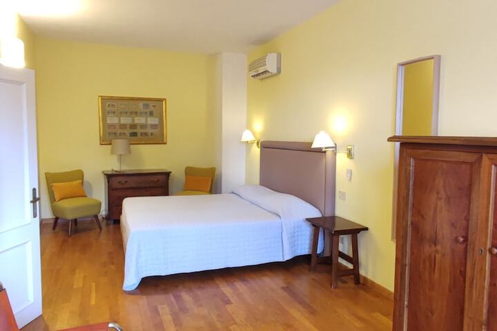 Room 8 of 56