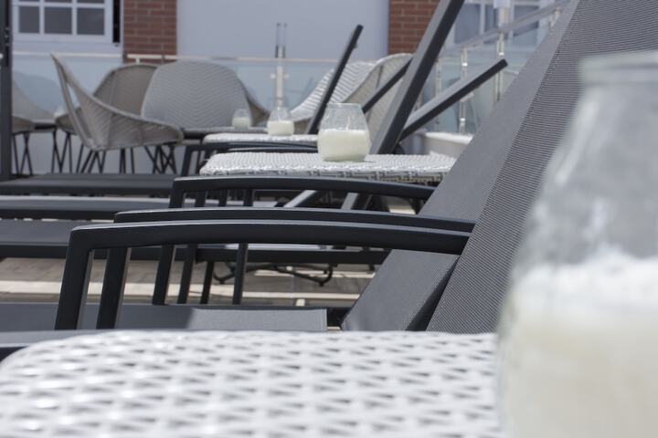 Sundeck 42 of 48