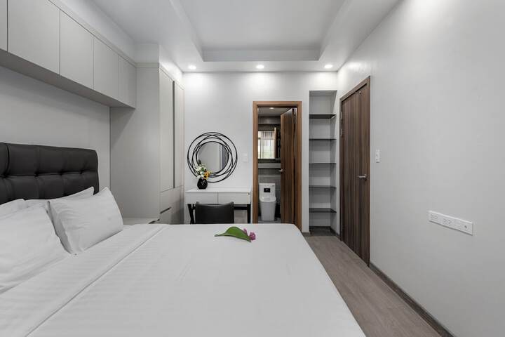 Room 11 of 44