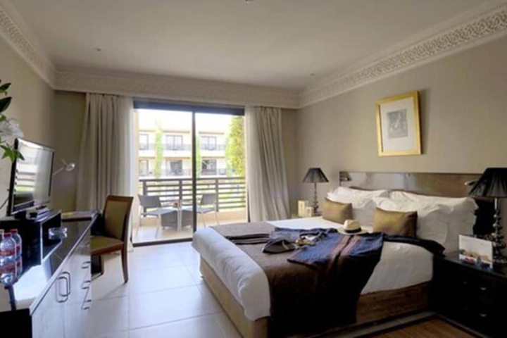 Room 20 of 48
