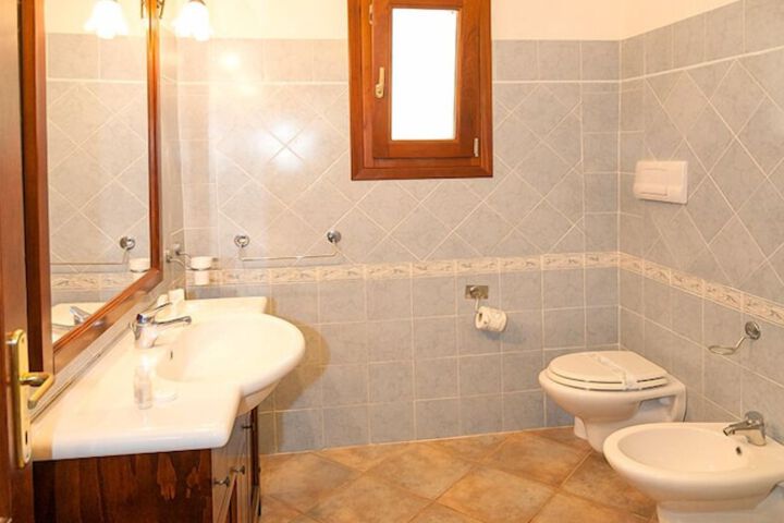 Bath Interior