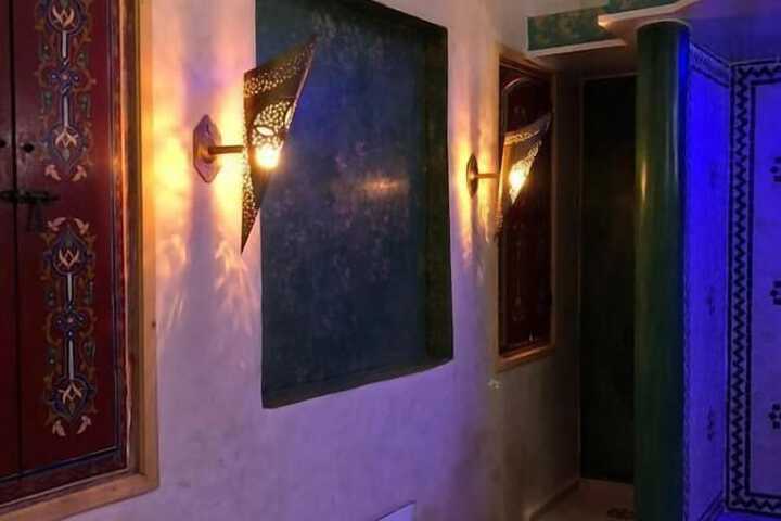 Room 76 of 96