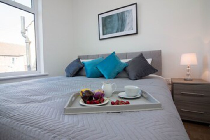 Room 8 of 35