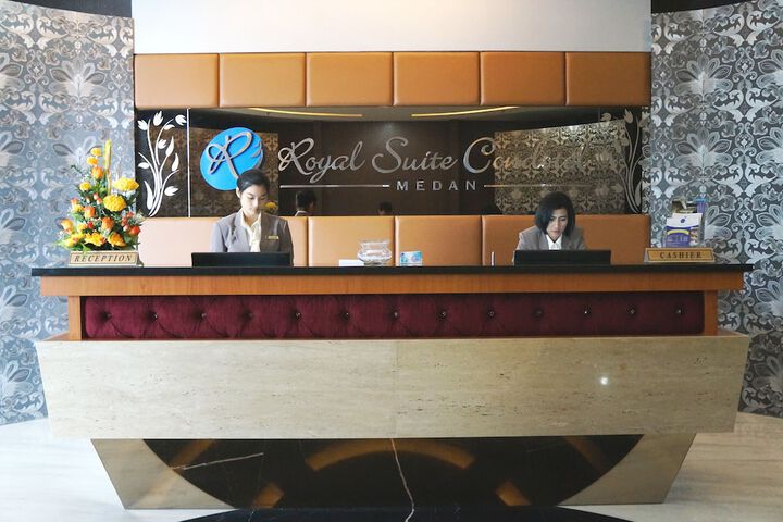 Hotel Interior 4 of 32