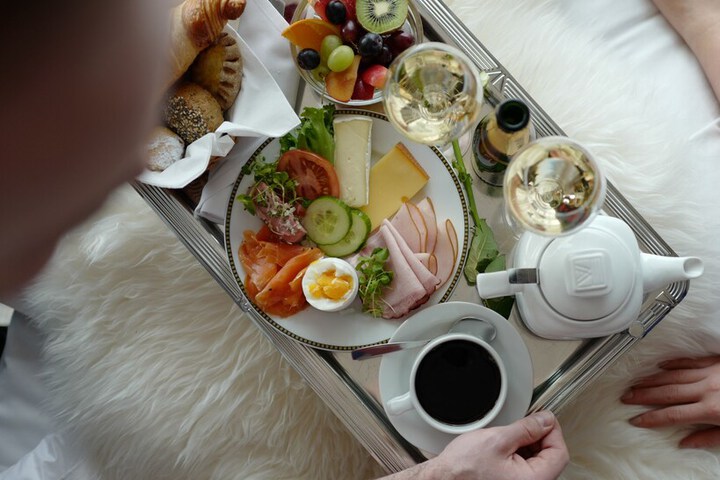 Breakfast/Coffee Service 27 of 39