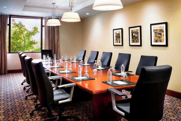 Meeting facility