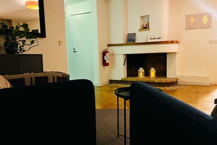 Room 17 of 29