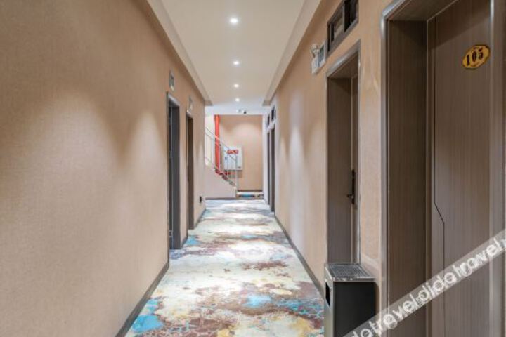 Hotel Interior 12 of 21