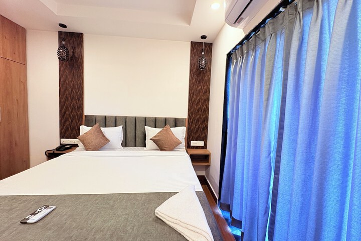 Room 52 of 72