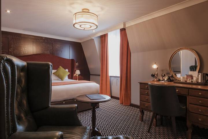 Room 48 of 87