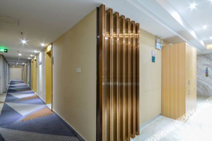 Hotel Interior 17 of 23
