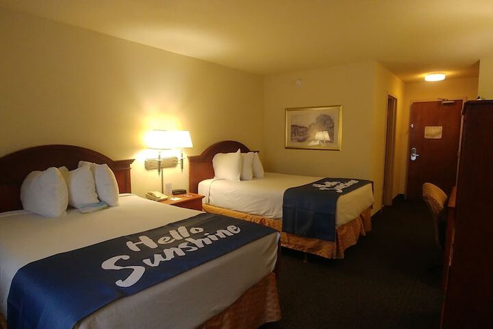 Room 4 of 21