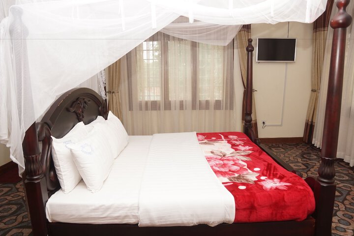 Room 14 of 44