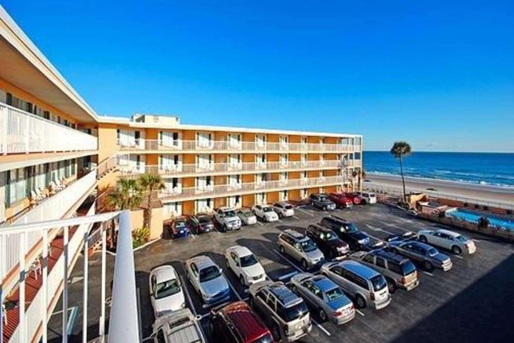 Hotel 54 of 55