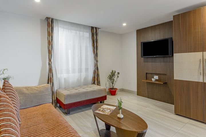 Room 42 of 131