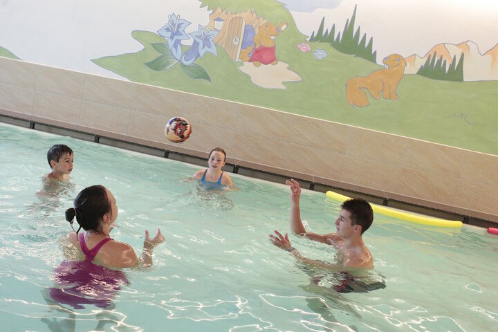 Pool 53 of 148