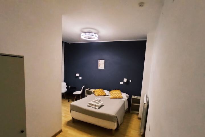 Room 22 of 32