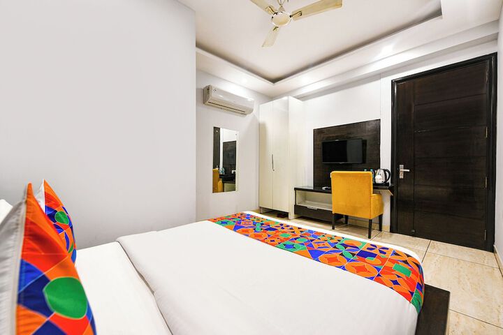 Room 21 of 39