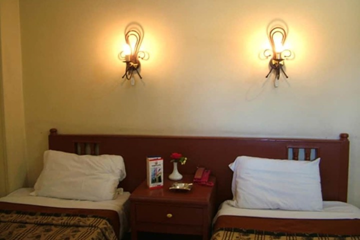 Room 18 of 30