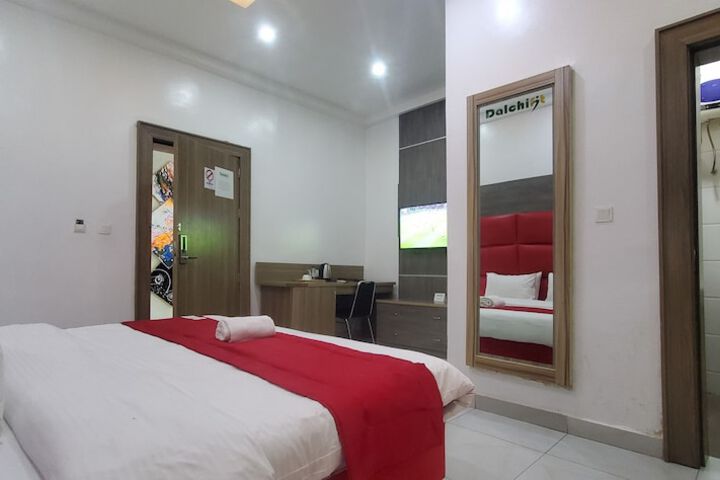 Room 40 of 79