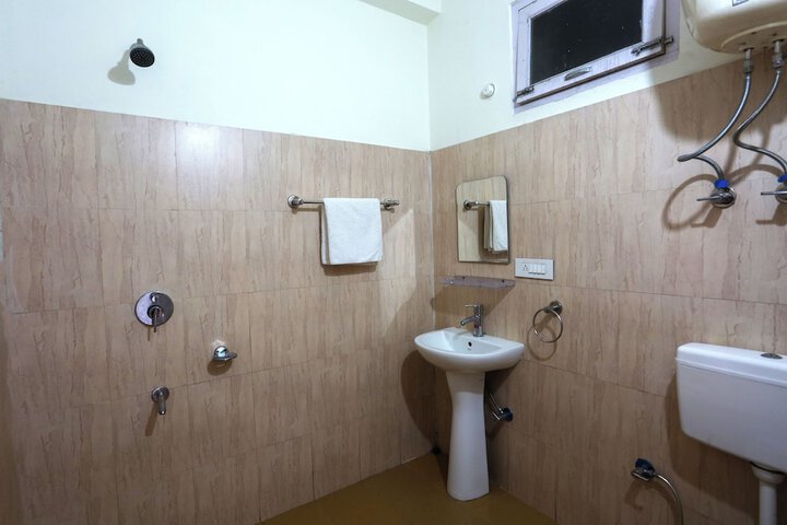 Room 40 of 46