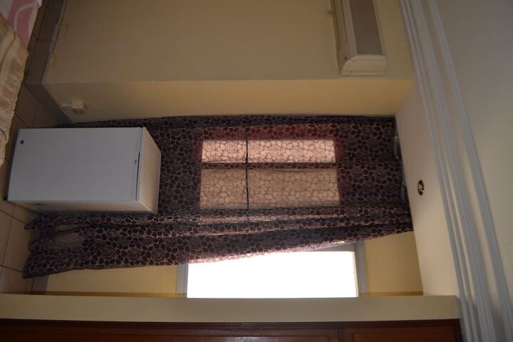 Room 17 of 31