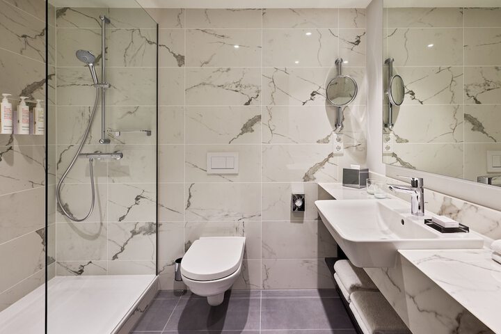 Clean Restrooms