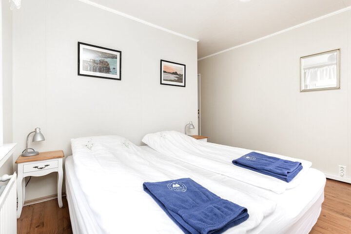 Room 10 of 52
