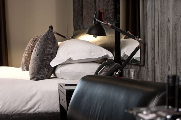 Room 21 of 74