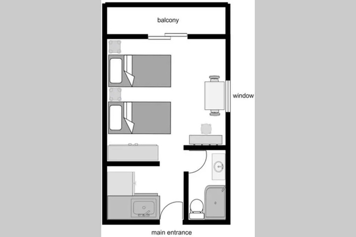 Room 10 of 16