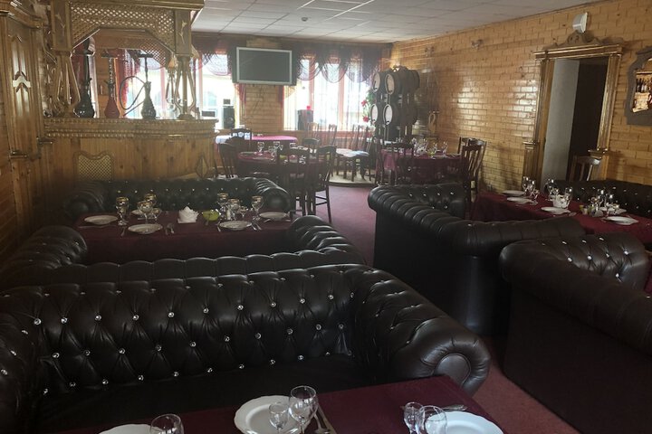 Dining 37 of 43