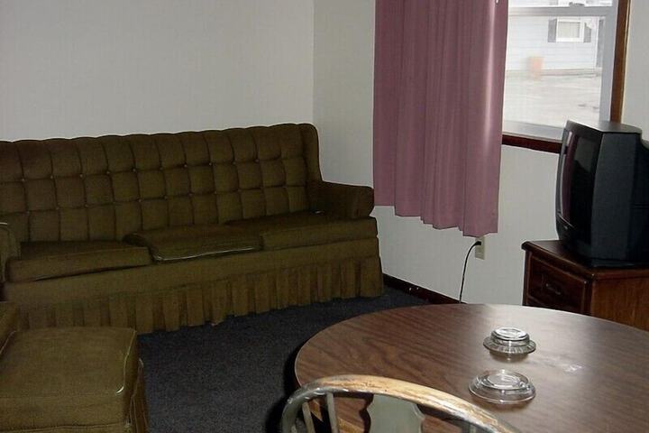 Room 47 of 67