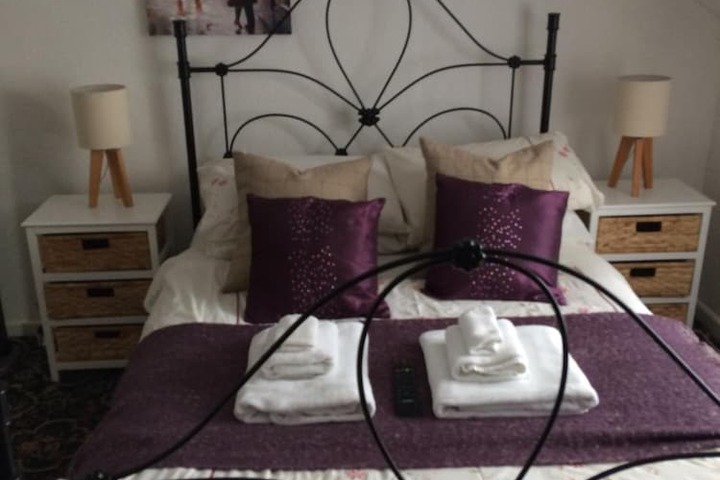 Room 12 of 26