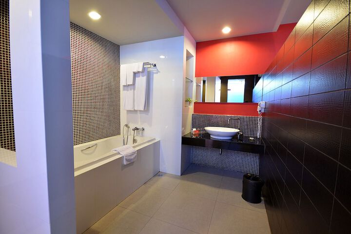 Bath Interior