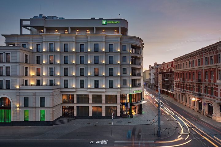 Hotel 87 of 91