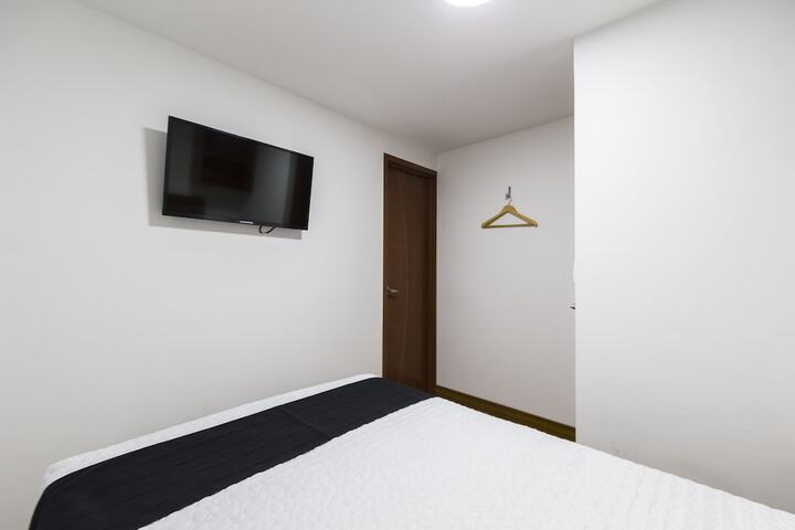 Room 28 of 116