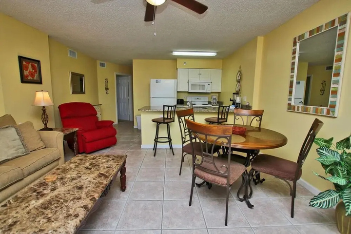 Photo of Tradewinds 307