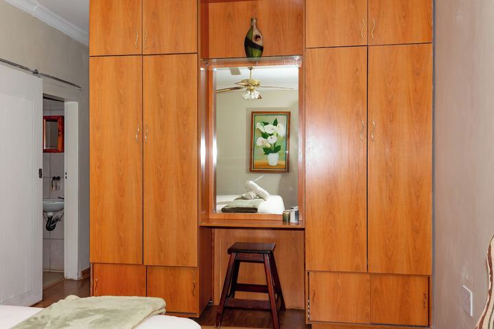 Room 55 of 188