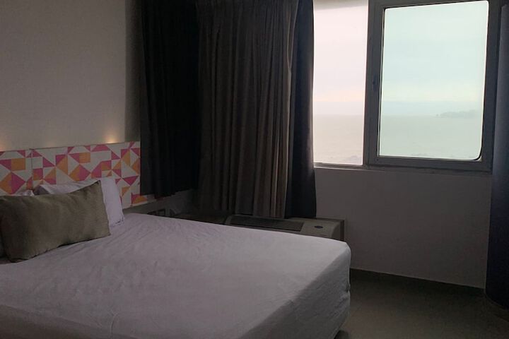 Room 31 of 75