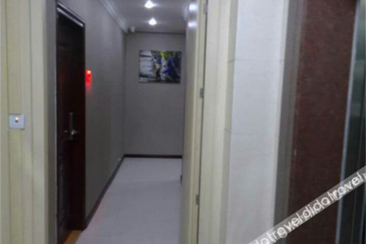 Hotel Interior 16 of 37